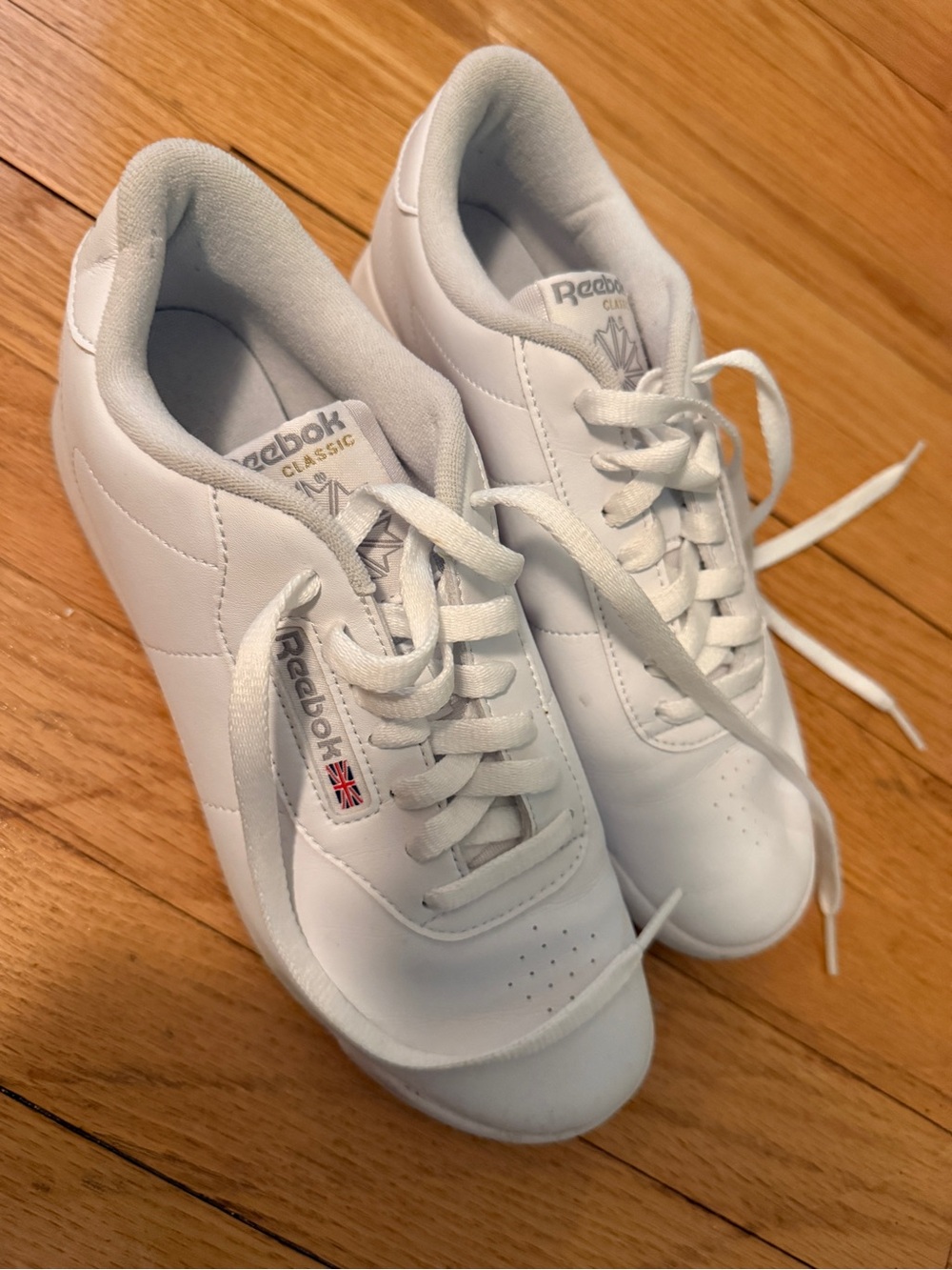 Reebok Princess Classic White Sneakers Women’s Size 8.5 Casual Walking Shoes